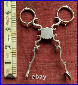 Vintage Solid Silver Sugar Tongs 39 grams Hallmarked IS/IB English Lion (H)