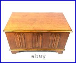Vintage Wooden Oak Panelled Blanket Box / Coffer / Mid Century c. 1950 / Antique